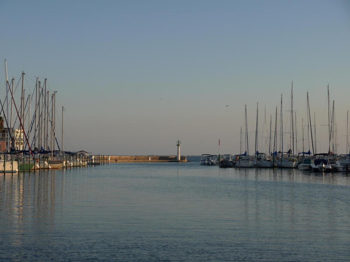 Studio les pieds dans l'eau agréable en toutes saisons 4 couchages piscine - vue magnifique et rare - Les argonautes - Ile des pêcheurs Agde Esterno foto